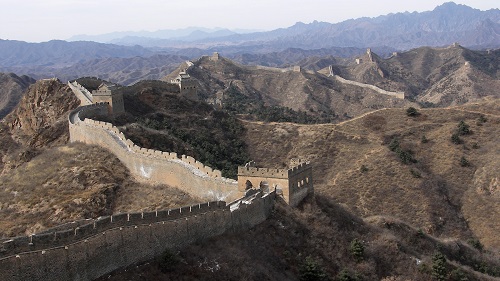عکس از دیوار چینی ساختمان