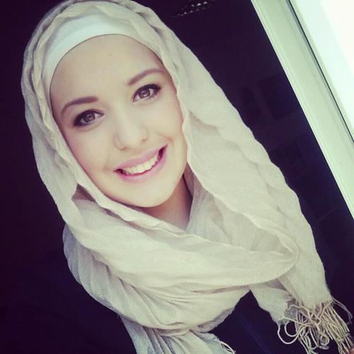 handsome muslim girls