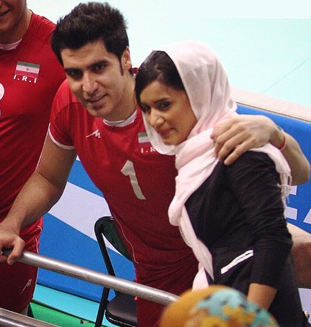 شهرام محمودی و همسرش