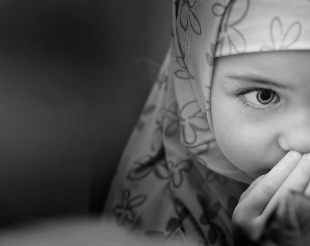 عکس دختر بچه ایرانی با حجاب