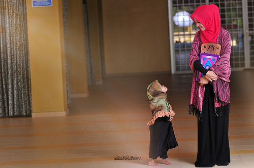 عکس دختر کوچولوی با حجاب